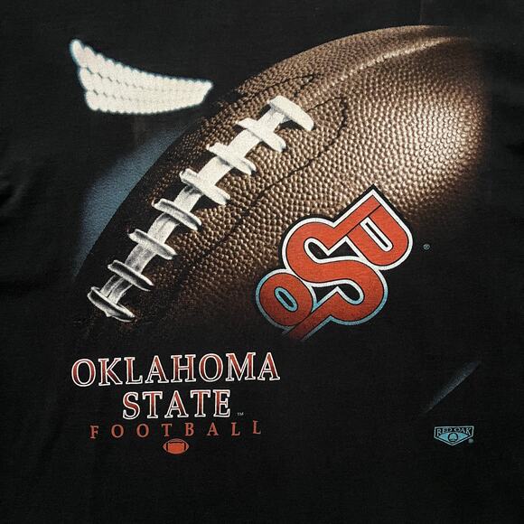Vintage Red Oak Black T Shirt Oklahoma State Football NCAA Big 12 Size XL USA - Picture 2 of 8